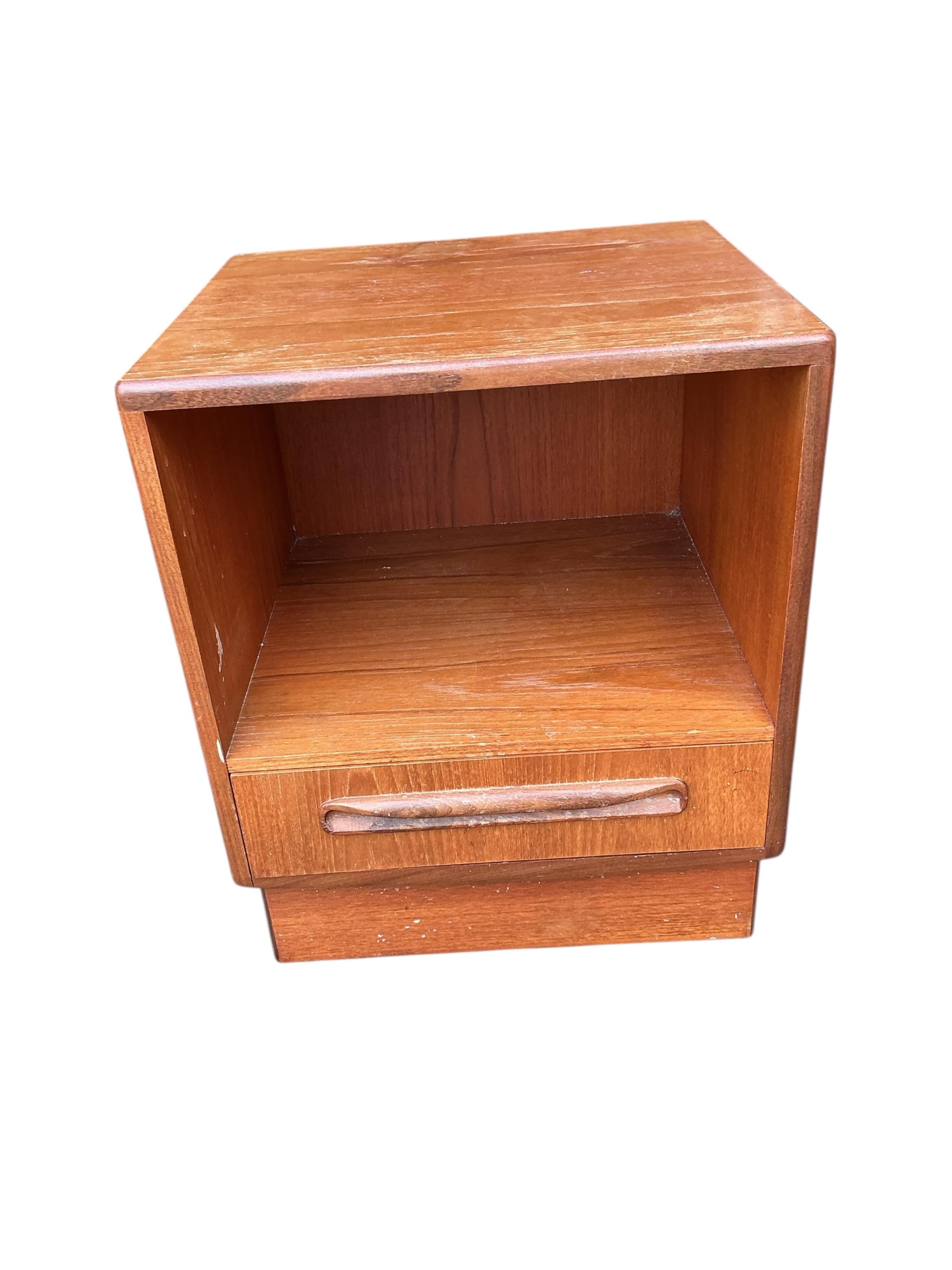 A pair of mid century G Plan Fresco teak bedside cabinets, width 45cm, depth 41cm, height 54cm